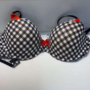 Cute la senza bra like new sz 32D